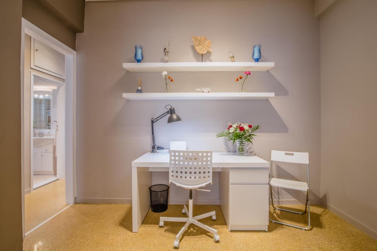 Glyfada'S Central Apartment 아테네 외부 사진